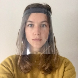 Visière de protection réglable