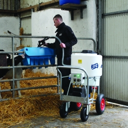 Chariot à lait mobile (170 L) avec mélangeur motorisé et pompe