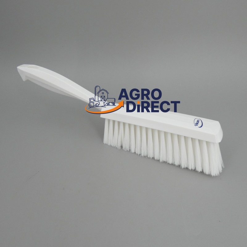 Balayette à manche court